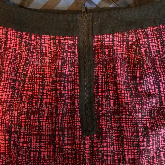 Two Halogen skirts sz 10 - Picture 3 of 4